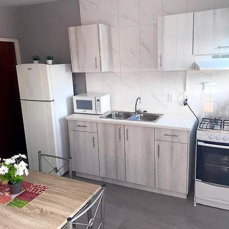 Cozy 1-Bedroom Apartment Close To City Center Willemstad Zewnętrze zdjęcie